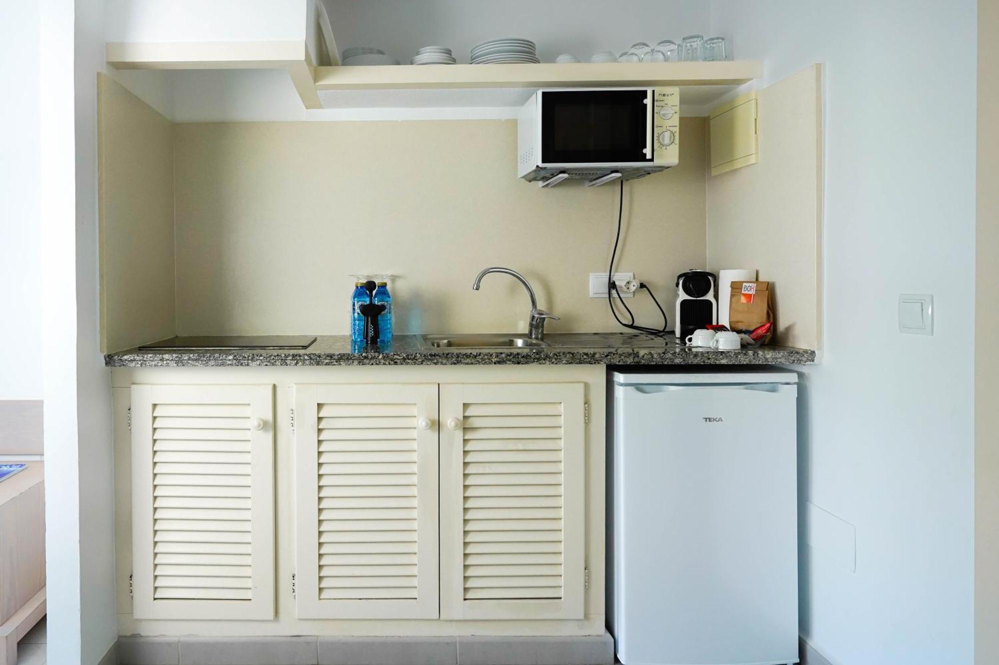Apartamentos Es Calo * Es Caló